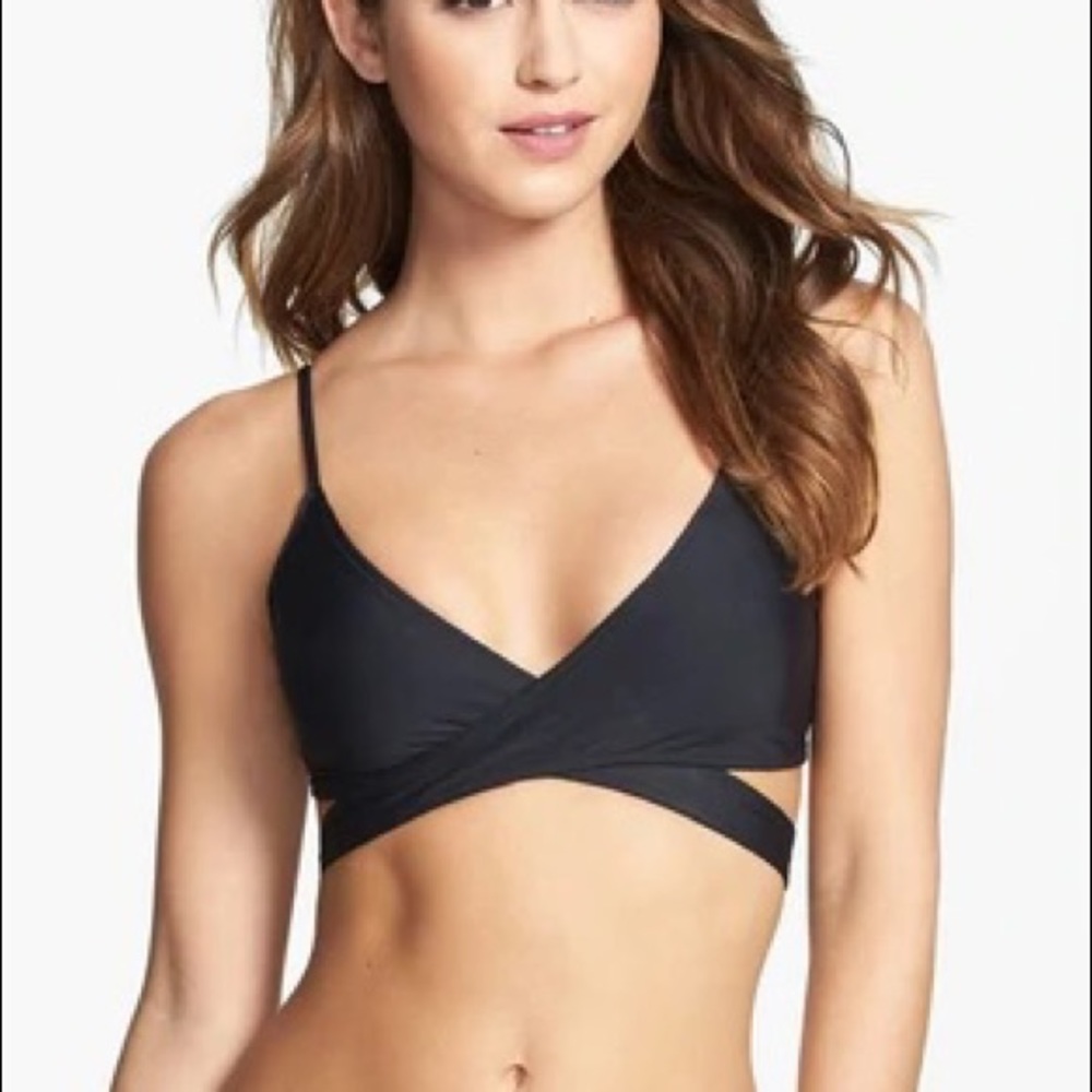 Black lspace swim top